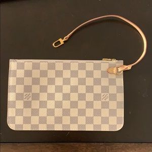 Louis Vuitton Clutch/Pouch